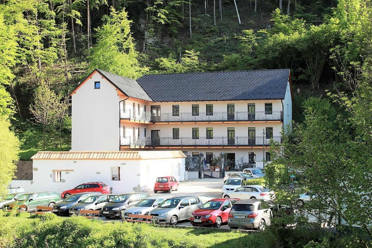 Jm Apartments Hardegg Buitenkant foto